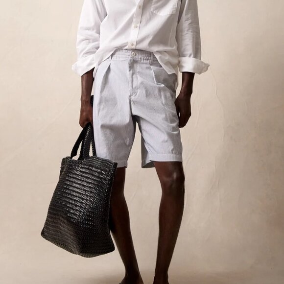 10" Italian Relaxed Bermuda Short in White Corded Stripe (M) - Picture 1 of 4
